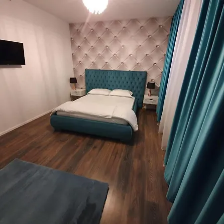 Garsonierre Central Luxury Târgu Jiu Extérieur photo