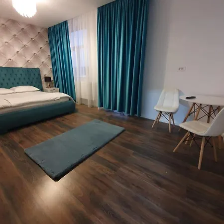Garsonierre Central Luxury Târgu Jiu Extérieur photo